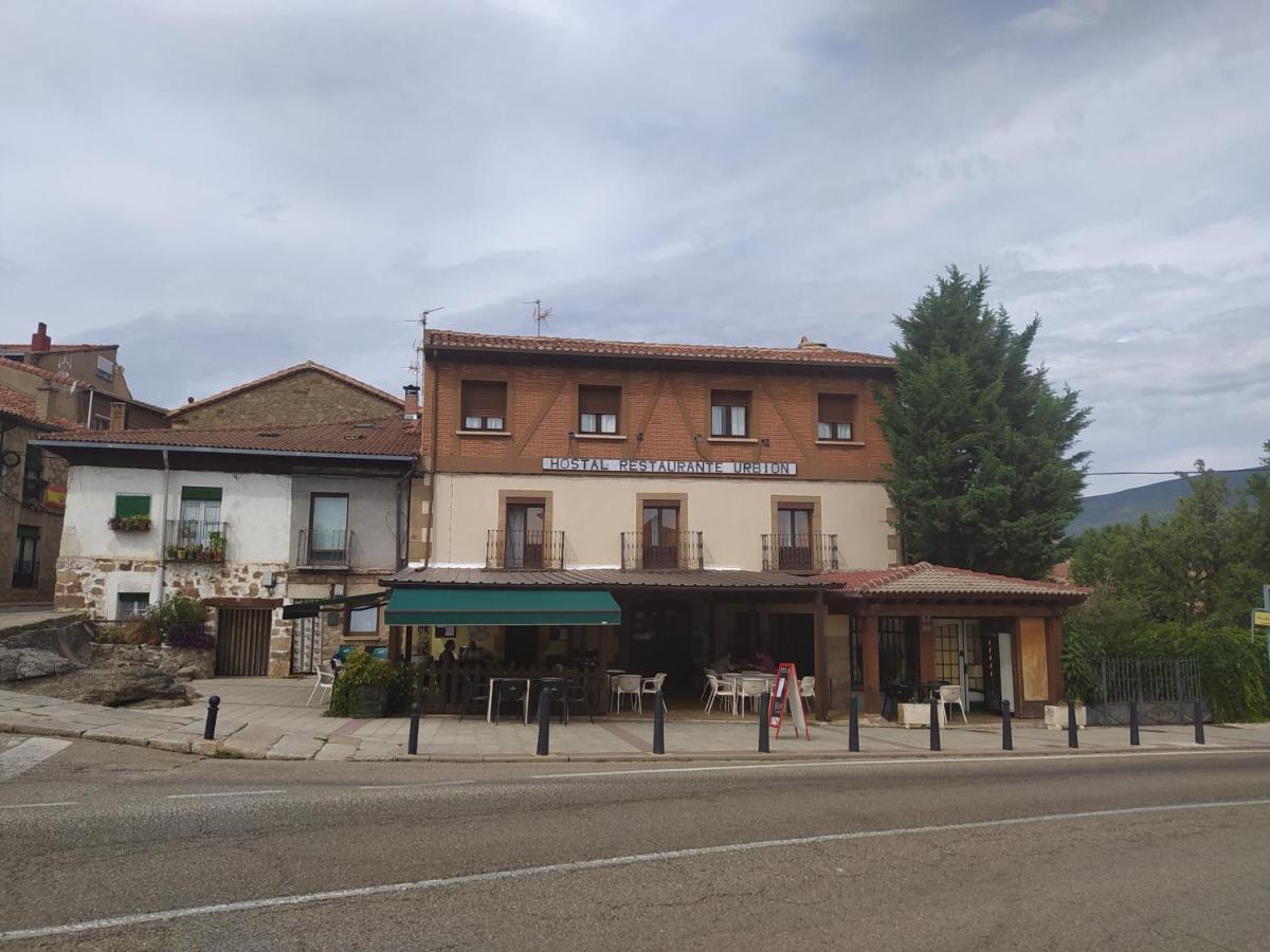 Hostal Urbion Vinuesa Bagian luar foto